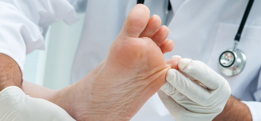 SPECIAL ATTENTION TO FOOT CARE FOR DIABETIC PATIENTS