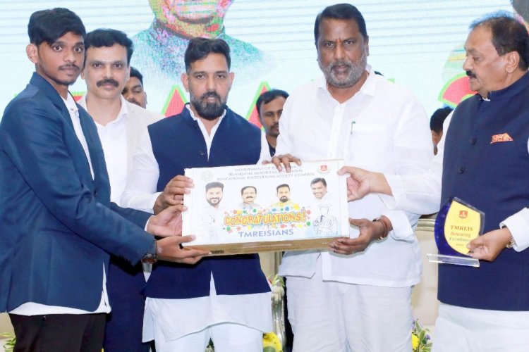 TGMREIS Felicitation Ceremony Celebrates Students’ Success in MBBS, BDS & IIT Admissions