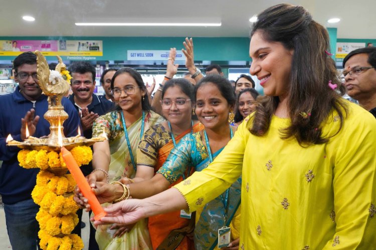 Apollo Hospitals Vice Chairperson Upasana Kamineni Konidela Inaugurates 1000th Apollo Pharmacy Store in Telangana