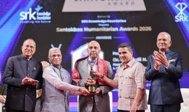 SantokBaa Humanitarian Award to LVPEI Founder