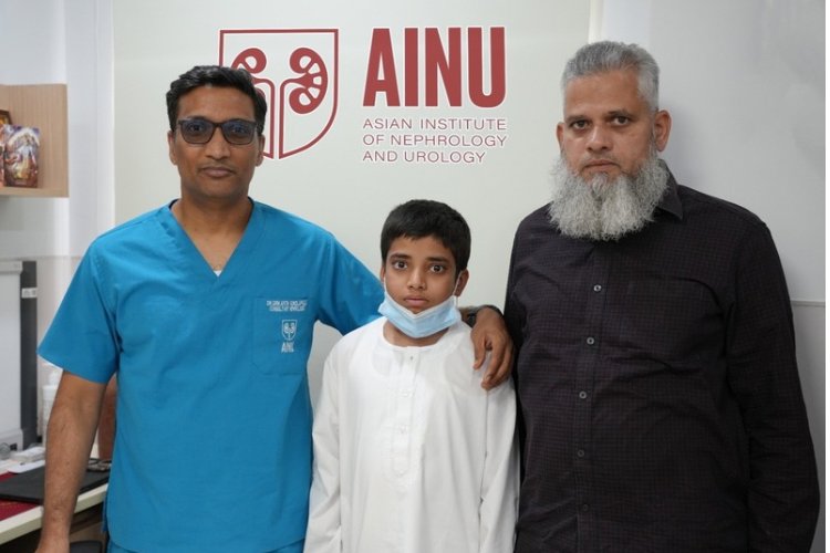 Father Donates Kidney to Save 16-Year-Old Aspiring Cricketer