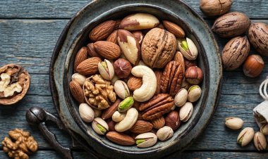 GO NUTS FOR THESE HEALTHY SWEET TREATS