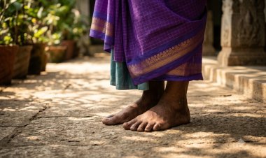 6 Home Remedies To Get Over Cracked Heels