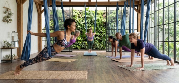 Flying Bird yoga increases flexibility